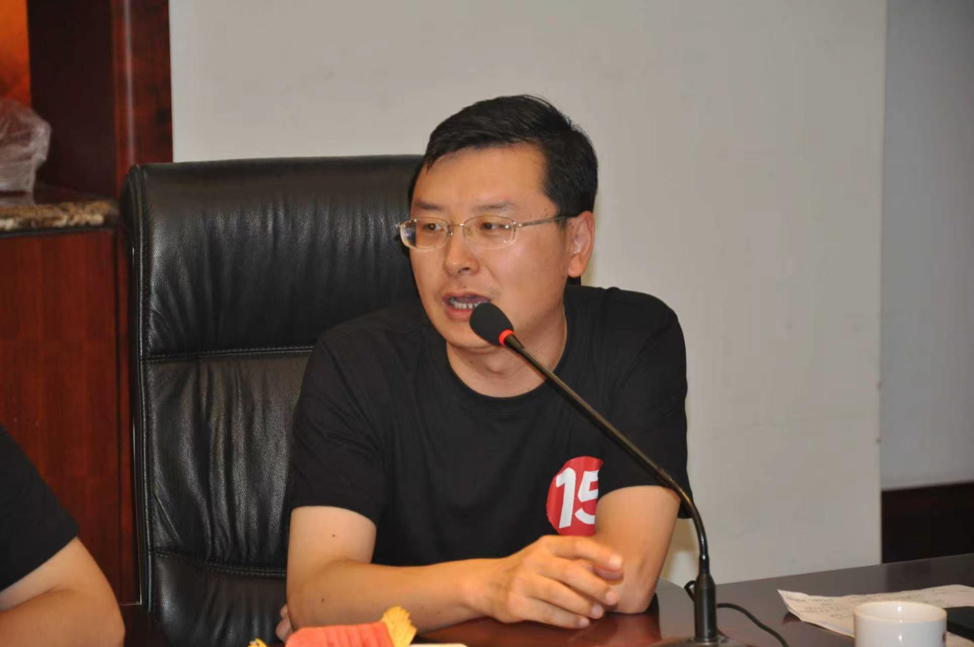 过往相聚