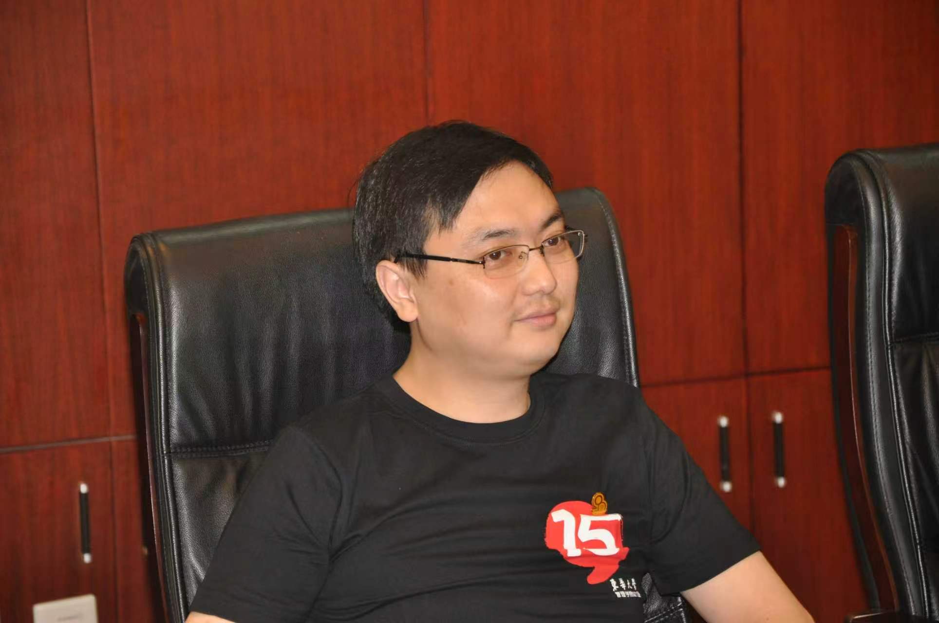 过往相聚